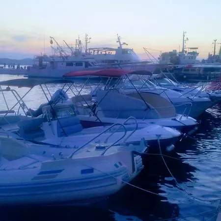 Lola * 比奥格勒·纳·莫鲁