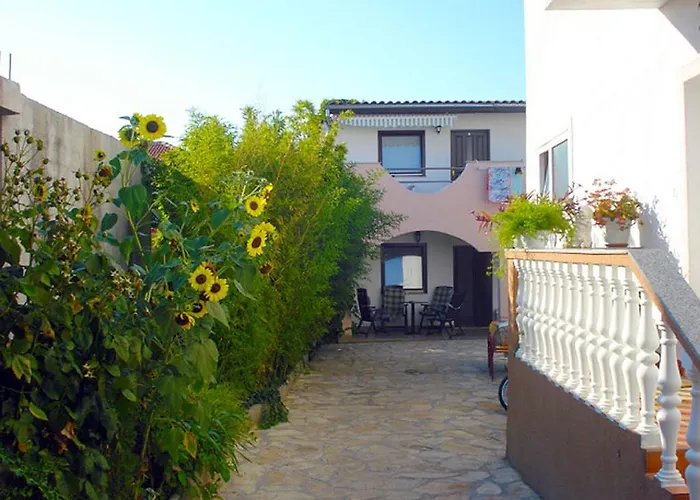 Апартаменты Lola *